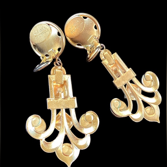 Vintage 1980’s Natasha Stambouli Etruscan 24kt GP Earrings - Picture 3 of 8